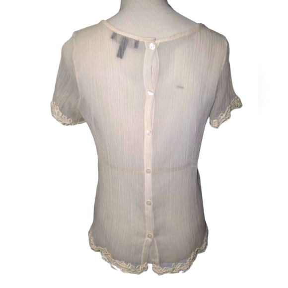 JESSICA SIMPSON Crochet Hem Chiffon Button Back Bohemian Top - Picture 2 of 4